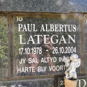 LATEGAN Paul Albertus 1978-2004