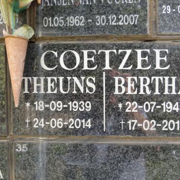 COETZEE Theuns 1939-2014 &amp; Bertha 1944-2011