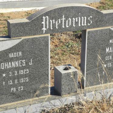 PRETORIUS Johannes J. 1925-1975 &amp; Maria E. SMITH 1927-