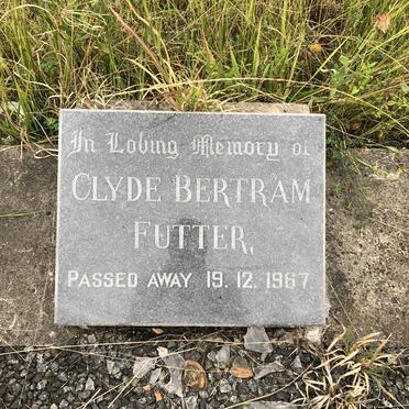 FUTTER Clyde Bertram -1967