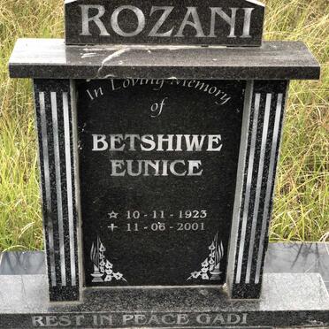 ROZANI Betshiwe Eunice 1923-2001