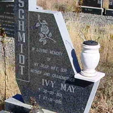 SCHMIDT Ivy May 1921-1995