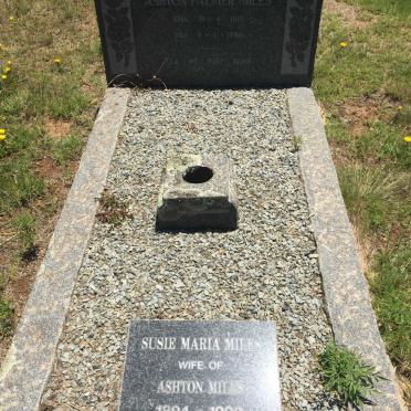 MILES Ashton Palmer 1881-1948 &amp; Susan Maria 1894-1990