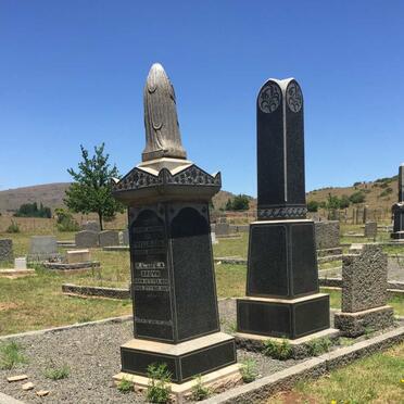 BROWN Phyllis Edna 1898-1904