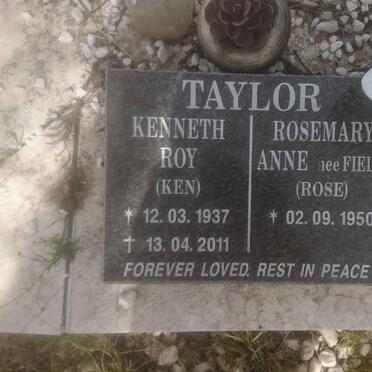 TAYLOR Kenneth Roy 1937-2011 &amp; Rosemary Anne FIELD 1950-