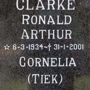 CLARKE Ronald Arthur 1934-2001 &amp; Cornelia 1926-