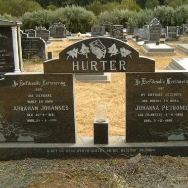 HURTER Abraham Johannes 1921-1986 &amp; Johanna Petronella ALBERTS 1900-1985