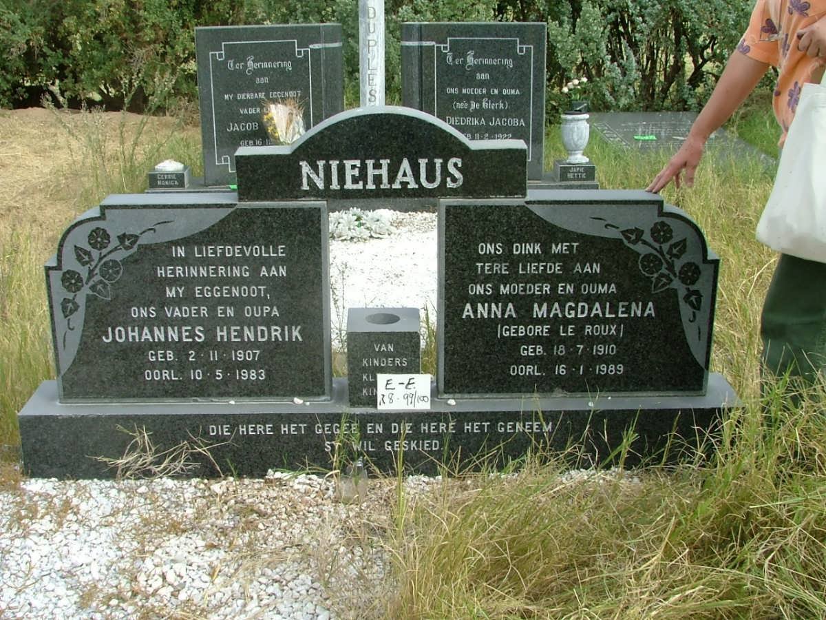 NIEHAUS Johannes Hendrik 1907-1983 &amp; Anna Magdalena le ROUX 1910-1989