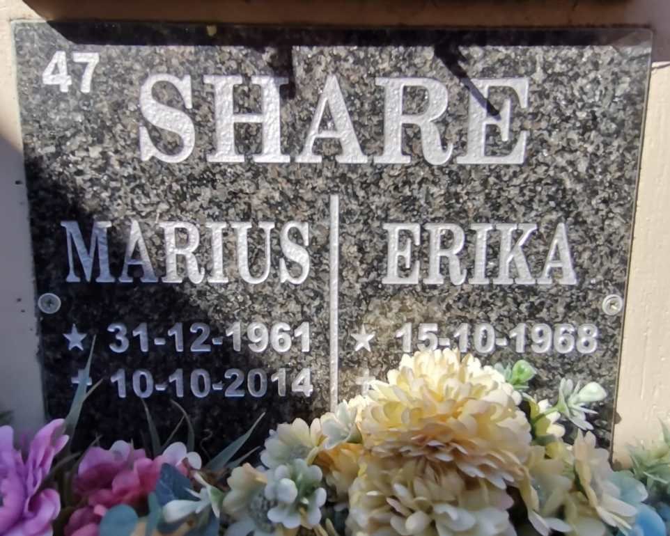 SHARE Marius 1961-2014 &amp; Erika 1968-