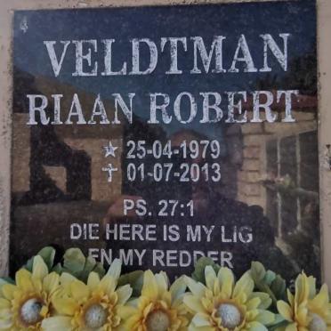 VELDTMAN Riaan Robert 1979-2013