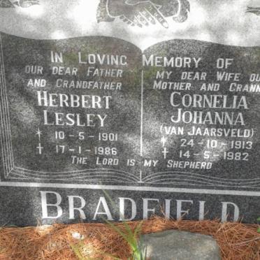 BRADFIELD Herbert Lesley 1901-1986 &amp; Cornelia Johanna VAN JAARSVELD 1913-1982
