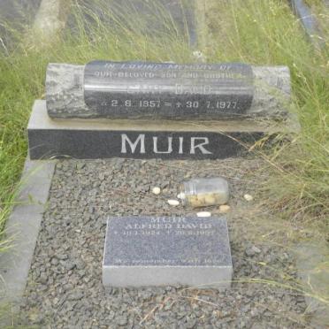 MUIR Gary David 1957-1977 :: MUIR Alfred David 1924-1997