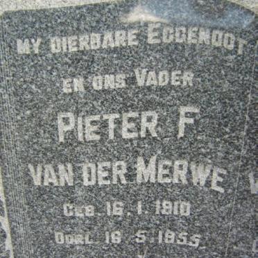 MERWE Pieter F., van der 1910-1955 &amp; Magdalena J. 1909-1988