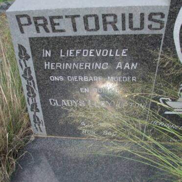 PRETORIUS Jacobus Adriaan J. 1916-1976 &amp; Gladys Lucy UPTON 1920-19?
