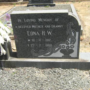 BAUER Edna H.W. 1912-1988