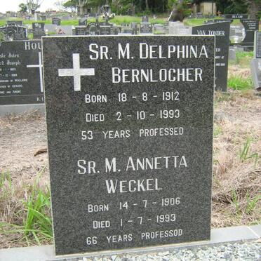 BERNLOCHER Delphina 1912-1993 :: WECKEL Annetta 1906-1993