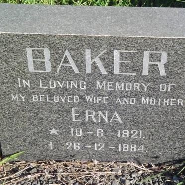 BAKER Erna 1921-1984