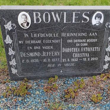 BOWLES Desmond Jeffrey 1936-1977 &amp; Dorothea Antoinetta Christina 1932-2013