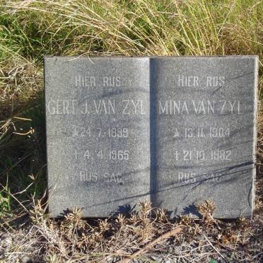ZYL Gert J., van 1899-1965 &amp; Mina 1904-1982