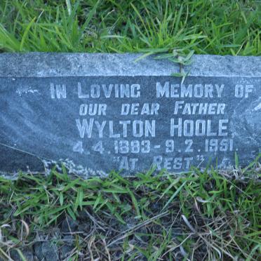 HOOLE Wylton -1951