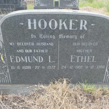 HOOKER Edmund L. 1898-1972 &amp; Ethel 1902-1986