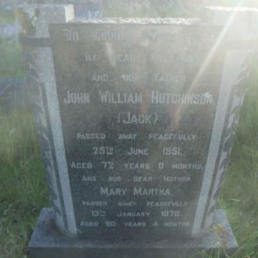 HUTCHINSON John William -1951 &amp; Mary Martha -1970