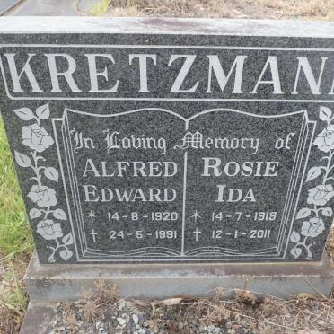 KRETZMANN Alfred Edward 1920-1991 &amp; Rosie Ida 1919-2011