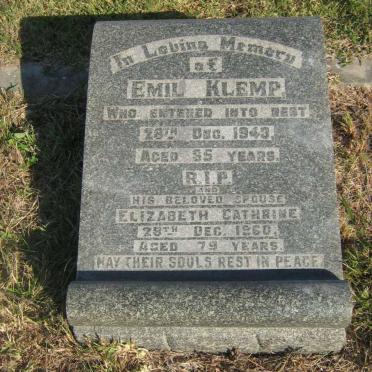 KLEMP Emil -1943 &amp; Elizabeth Cathrine -1960