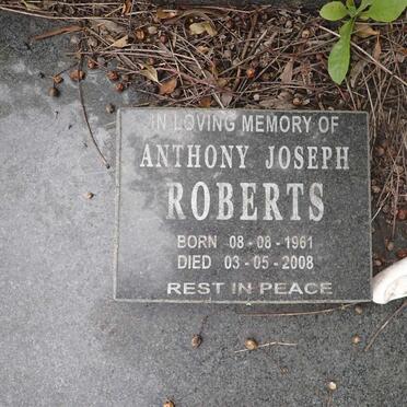 ROBERTS Joseph Francis 1938-2013 &amp; Agnes 1937-1996 :: ROBERTS Anthony Joseph 1961-2008