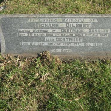 SCHULZE Richard Gilbert 1889-1943 &amp; Gertrude 1891-1983
