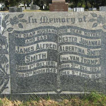 SMITH James Alfred 1881-1948 &amp; Hester Johanna Albertina VAN TROMP 1893-1951
