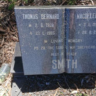 SMITH Thomas Bernard 1938-1985 &amp; Magdelena 1931-2006