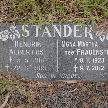 STANDER Hendrik Albertus 1910-1989 &amp; Mona Martha FRAUENSTEIN 1923-2012