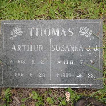 THOMAS Arthur 1913-1995 &amp; Susanna J.J. 1916-1998