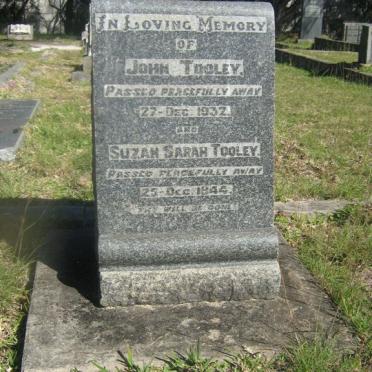 TOOLEY John -1932 &amp; Suzan Sarah -1944