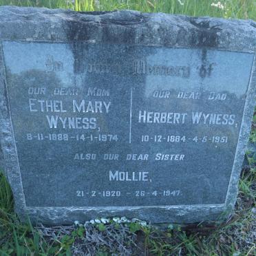 WYNESS Herbert 1884-1951 &amp; Ethel Mary 1888-1974 :: WYNESS Mollie 1920-1947