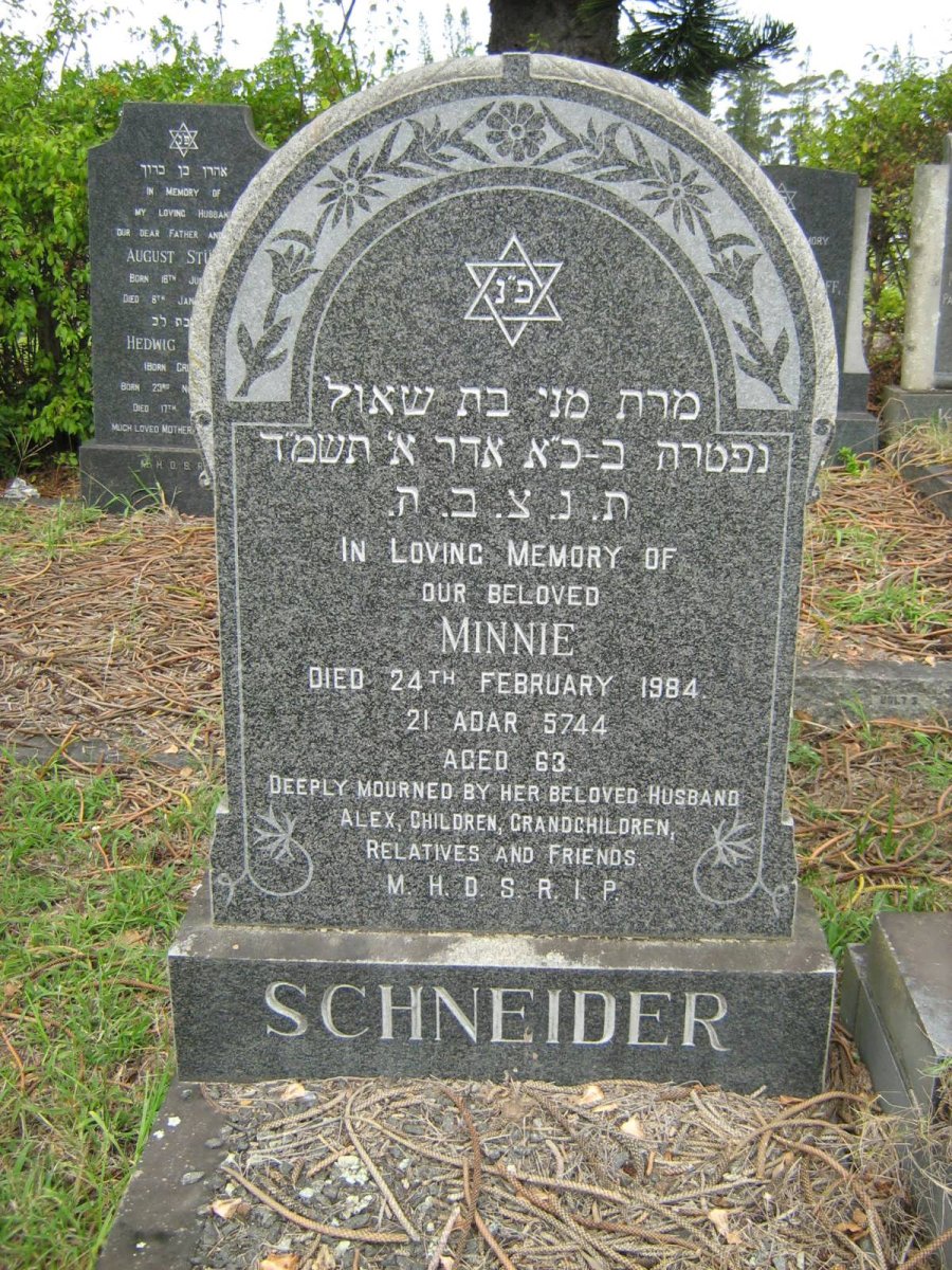 SCHNEIDER Minnie -1984 