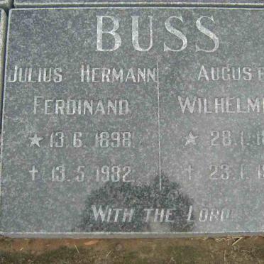 BUSS Julius Hermann Fredinand 1898-1982 &amp; Auguste Wilhelmine 1896-1988
