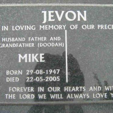 JEVON Mike 1947-2005