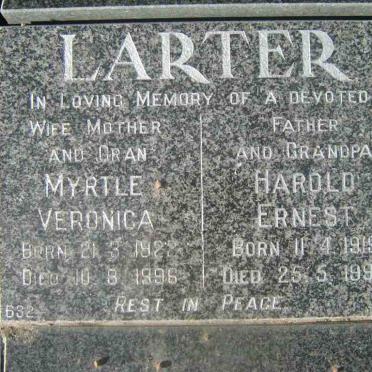 LARTER Harold Ernest 1919-1999 &amp; Myrtle Veronica 1922-1996