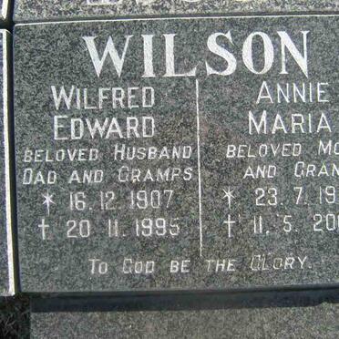 WILSON Wilfred Edward 1907-1995 &amp; Annie Maria 1907-2000