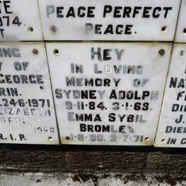 HEY Sydney Adolph 1884-1969 &amp; Emma Sybil BROMLEY 1890-1971