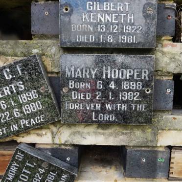 HOOPER Mary 1898-1982