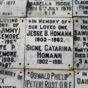 HOMANN Jesse B. 1902-1962 &amp; Signe Catarina 1902-1981