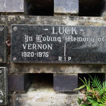 LUCK Vernon 1920-1975