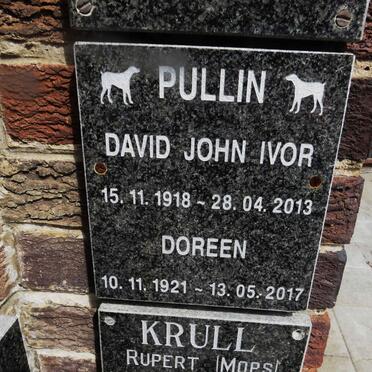 PULLIN David John Ivor 1918-2013 &amp; Doreen 1921-2017