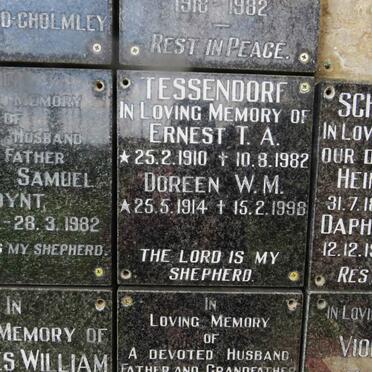 TESSENDORF Ernest T.A. 1910-1982 &amp; Doreen W.M. 1914-1998