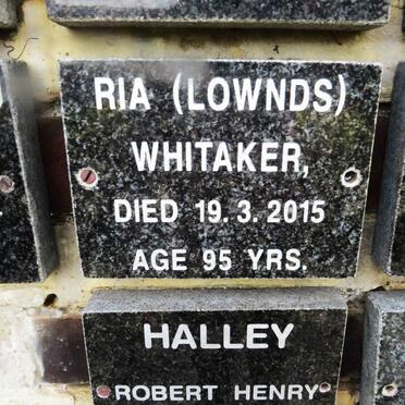 WHITAKER Ria nee LOWNDS -2015