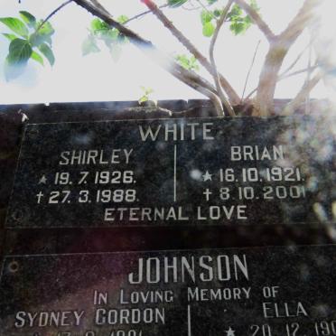 WHITE Brian 1921-2001 &amp; Shirley 1926-1988