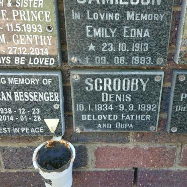 09. Memorial Wall